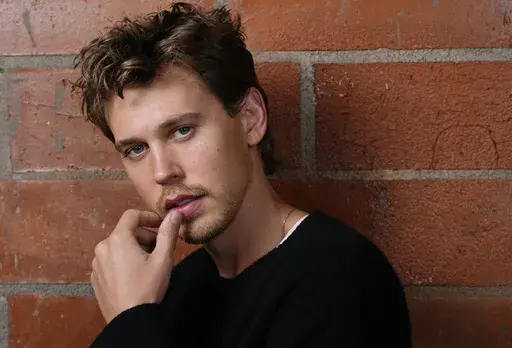 Austin Butler, a cast member in "The Bikeriders," poses for a portrait, Thursday, May 30, 2024, in Los Angeles. (AP Photo/Chris Pizzello)