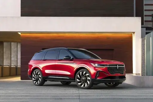This photo provided by Lincoln shows the 2025 Nautilus SUV. It's available with a hybrid powertrain that makes 310 horsepower and gets an EPA-estimated 30 mpg combined. (Courtesy of Ford Motor Co. via AP)